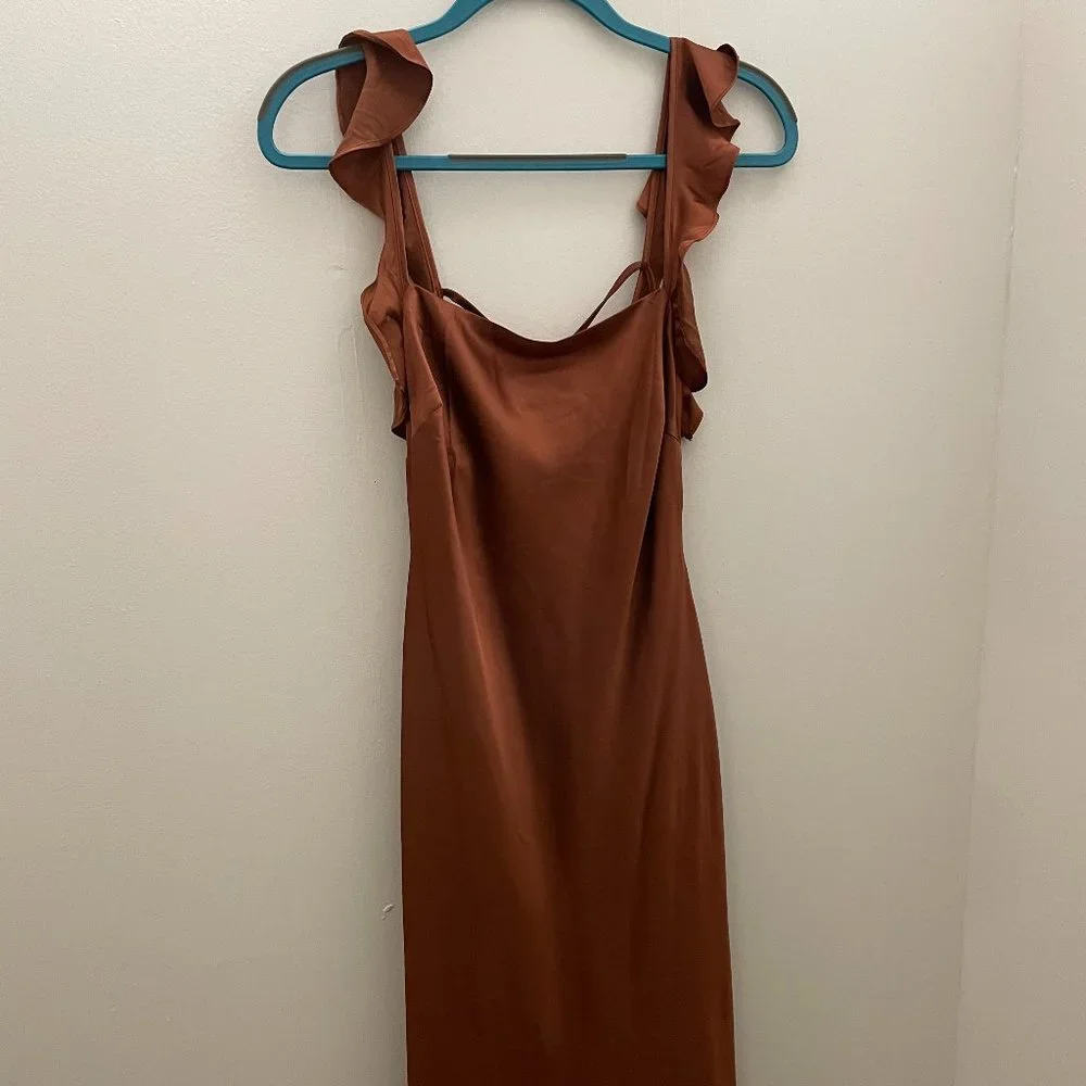 ASTR Midi Dress - Picture 2 of 5